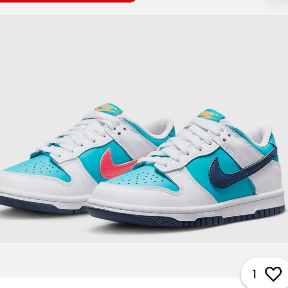 Nike White and Teal Sneakers - Picture 2 of 11